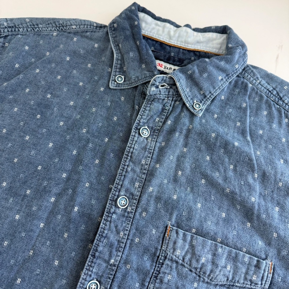 32 Bar Blues Denim Chambray Printed Short Sleeve Button Down Men's Large